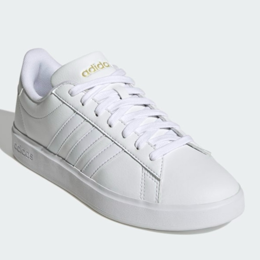 Adidas Grand Court 2.0 white & gold metallic shoes women’s 9